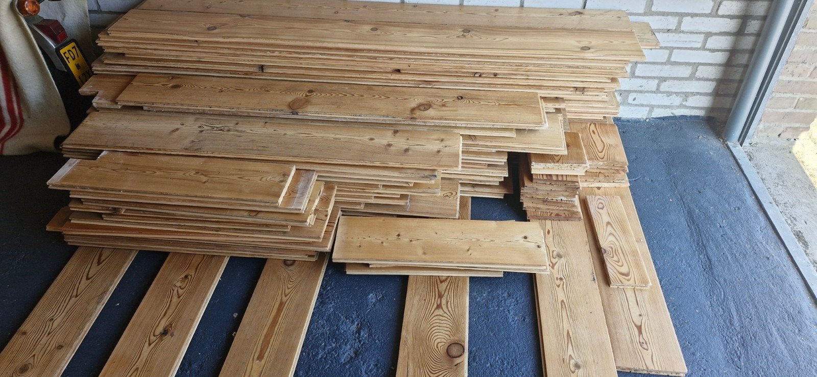 Partij gebruikte houten planken, diverse lengtes en diktes, Doe-het-zelf en Verbouw, Hout en Planken, Ophalen, Gebruikt, 25 tot 50 mm