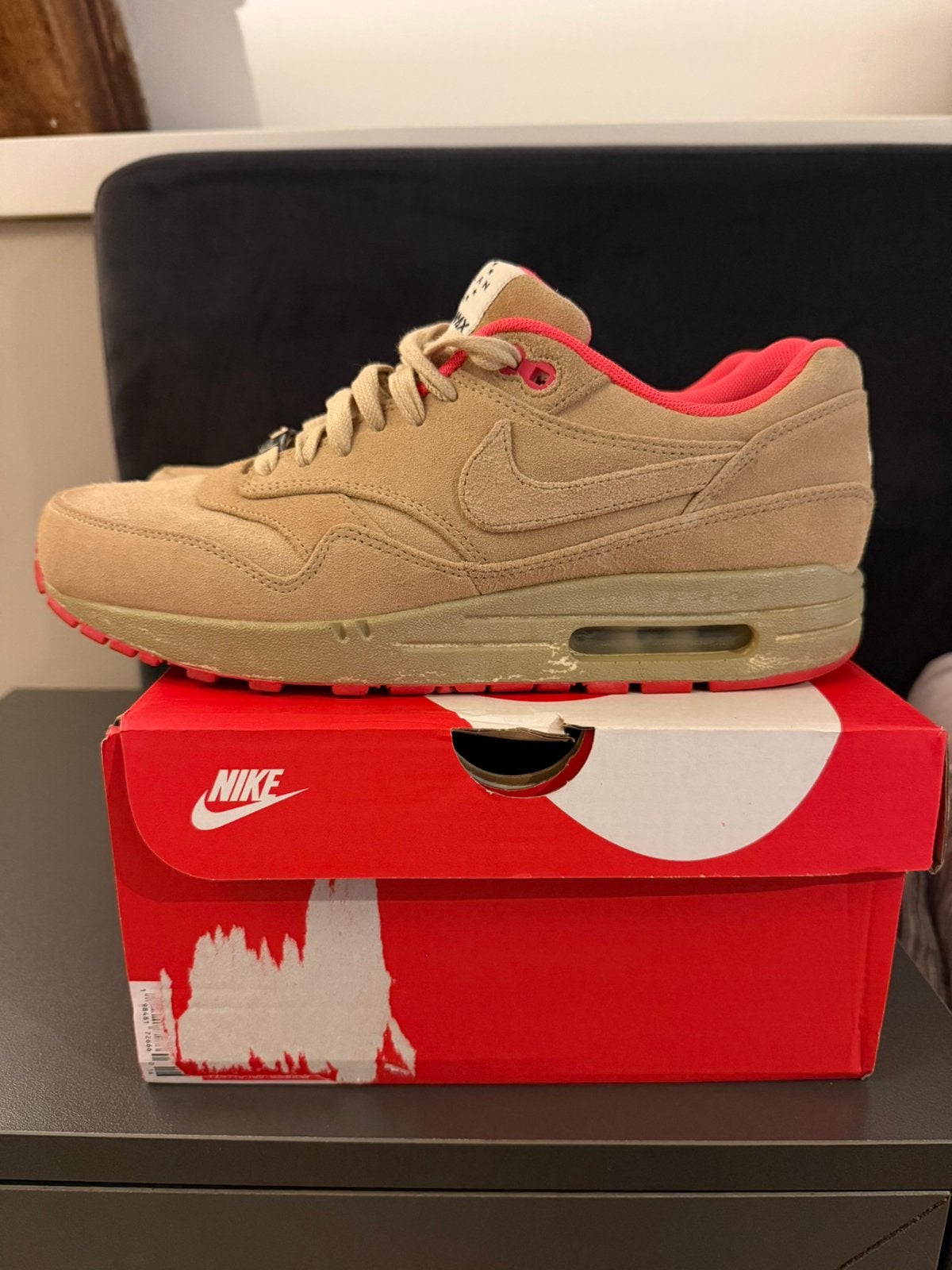 Nike Air Kax 1 Milano EU43, Overige kleuren, Ophalen of Verzenden, Sneakers of Gympen, Gedragen