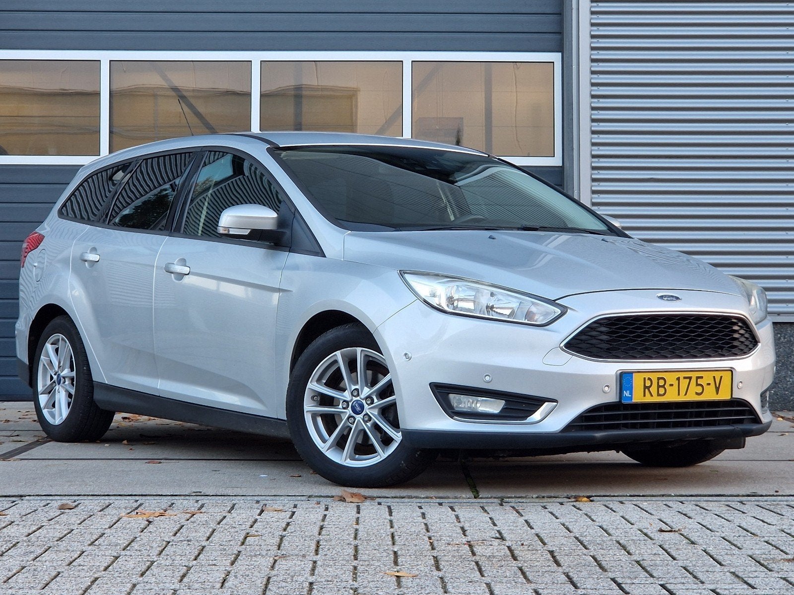 Ford Focus 1.0 125pk 2014 Wagon Titanium Edition, Auto's, Handgeschakeld, 1216 kg, Particulier, 3 cilinders