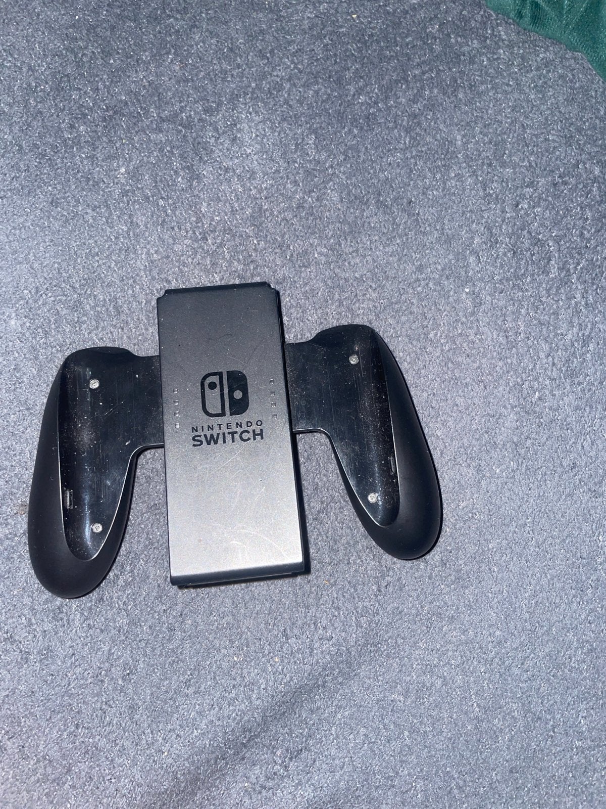 Nintendo Switch Joy-Con Grip Oplader, Ophalen of Verzenden, Gebruikt, Zonder controller, Switch Original