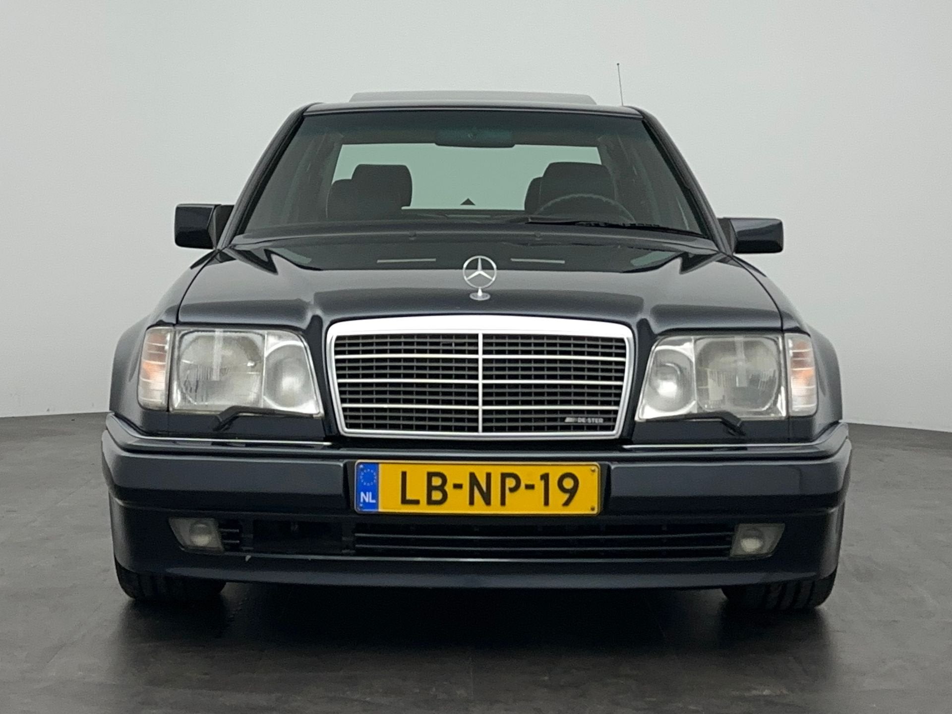 Mercedes E-Klasse 5.0 E500 SEDAN *Limited Edition*origineel, foto 10