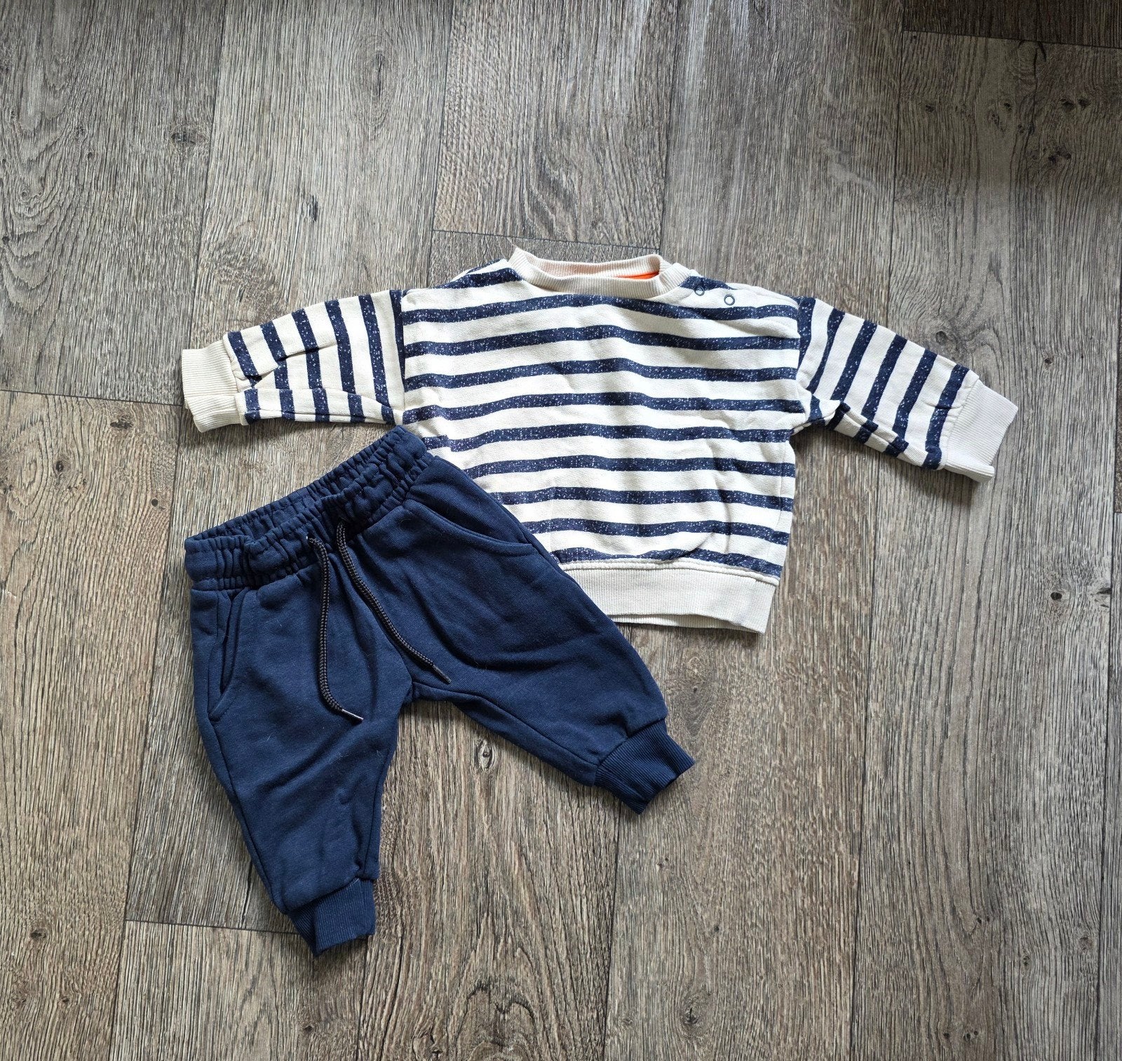 Hema baby setje maat 62: gestreept shirt en blauwe broek, Kinderen en Baby's, Jongetje of Meisje, Ophalen of Verzenden, Zo goed als nieuw