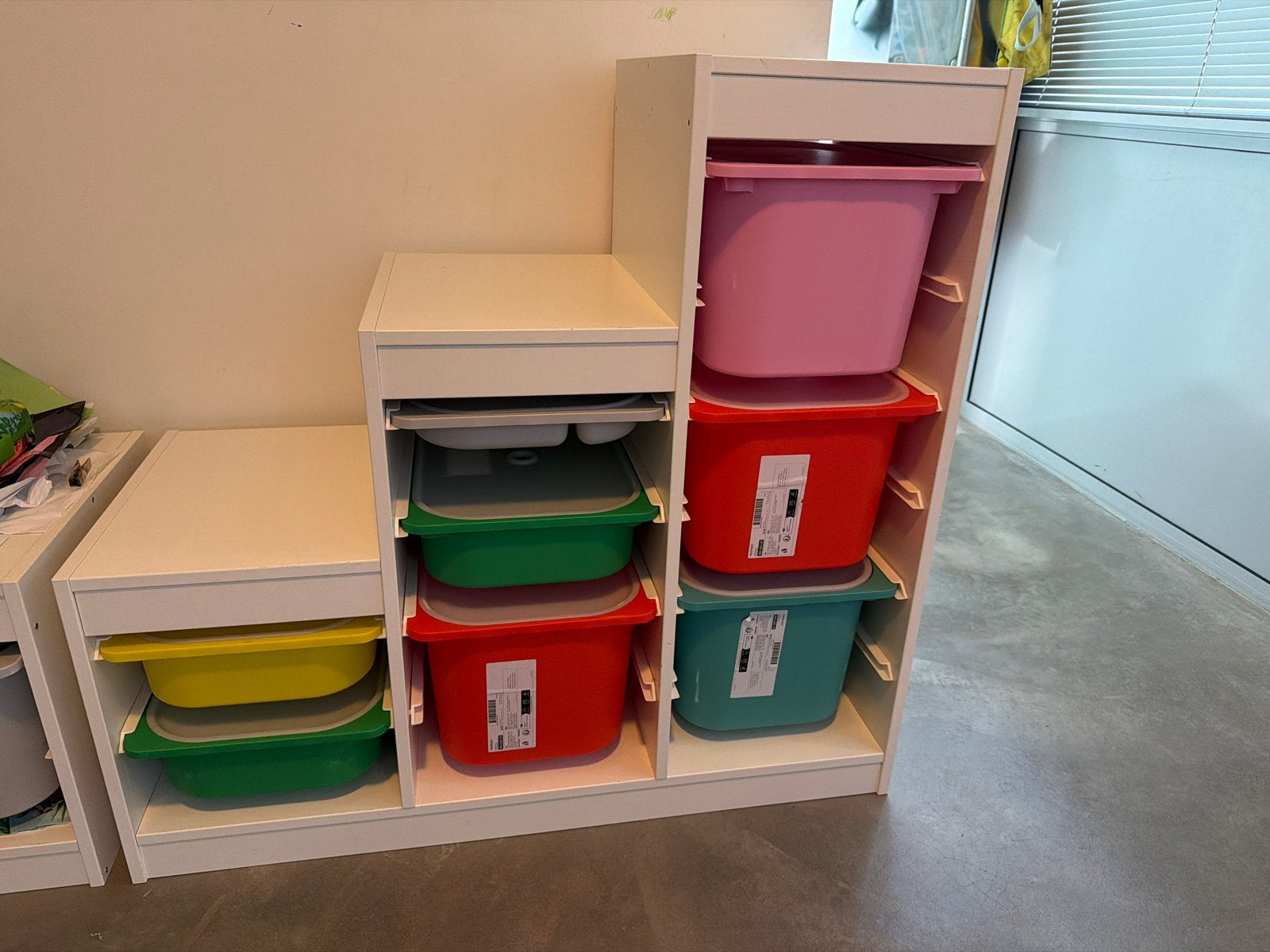 Ikea Trofast trapkast met bakken, Kinderen en Baby's, Gebruikt, Kast, Ophalen of Verzenden, 100 cm of meer
