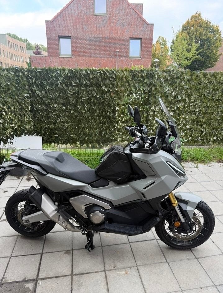 Honda X-ADV 750 2025 FULL OPTION, Particulier, Scooter
