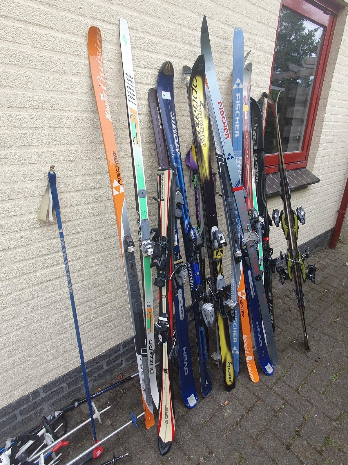 Diverse ski's en skistokken te koop, Ophalen, Gebruikt
