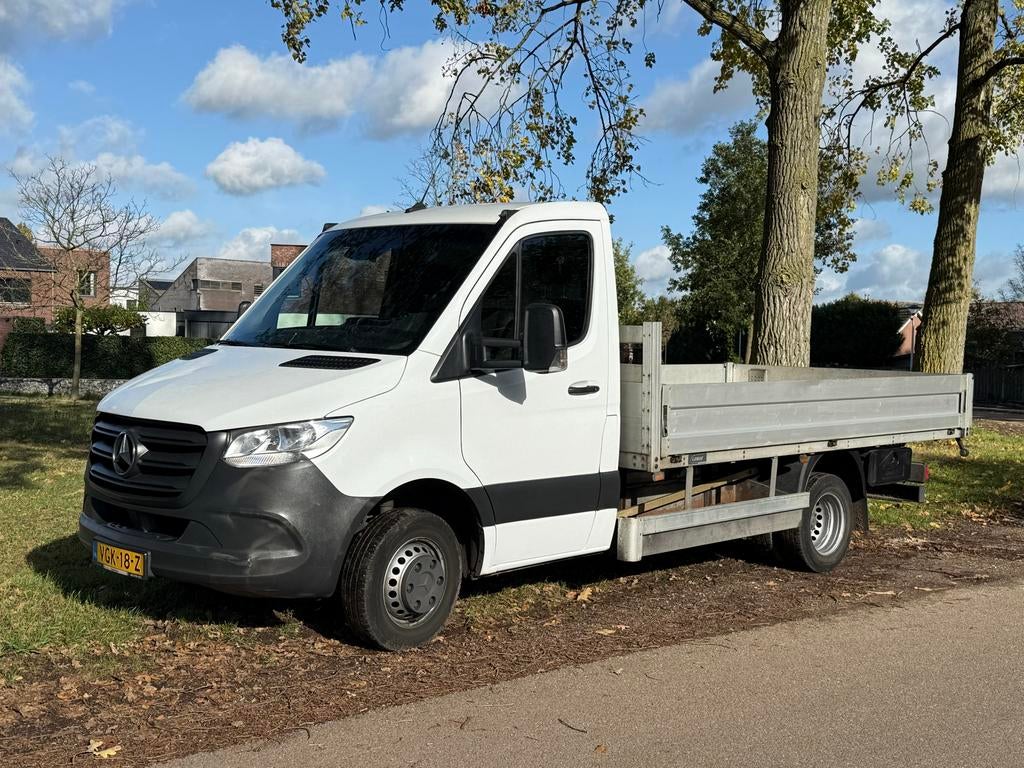 Sprinter 516 B Rijbewijs AHK 3500kg aluminium open bak, Auto's, Bestelauto's, 4 cilinders, Mercedes-Benz, Bedrijf, 2414 kg