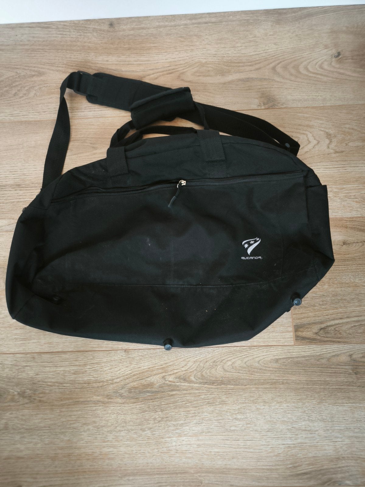 Sport tas, Ophalen
