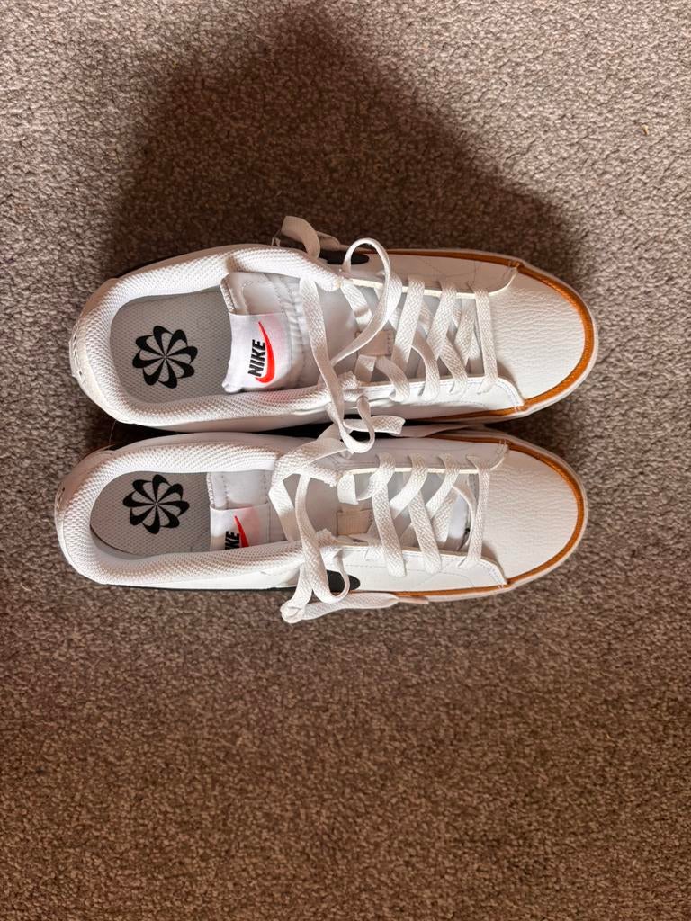 Nike sportswear court legacy, Ophalen of Verzenden, Zo goed als nieuw, Schoenen
