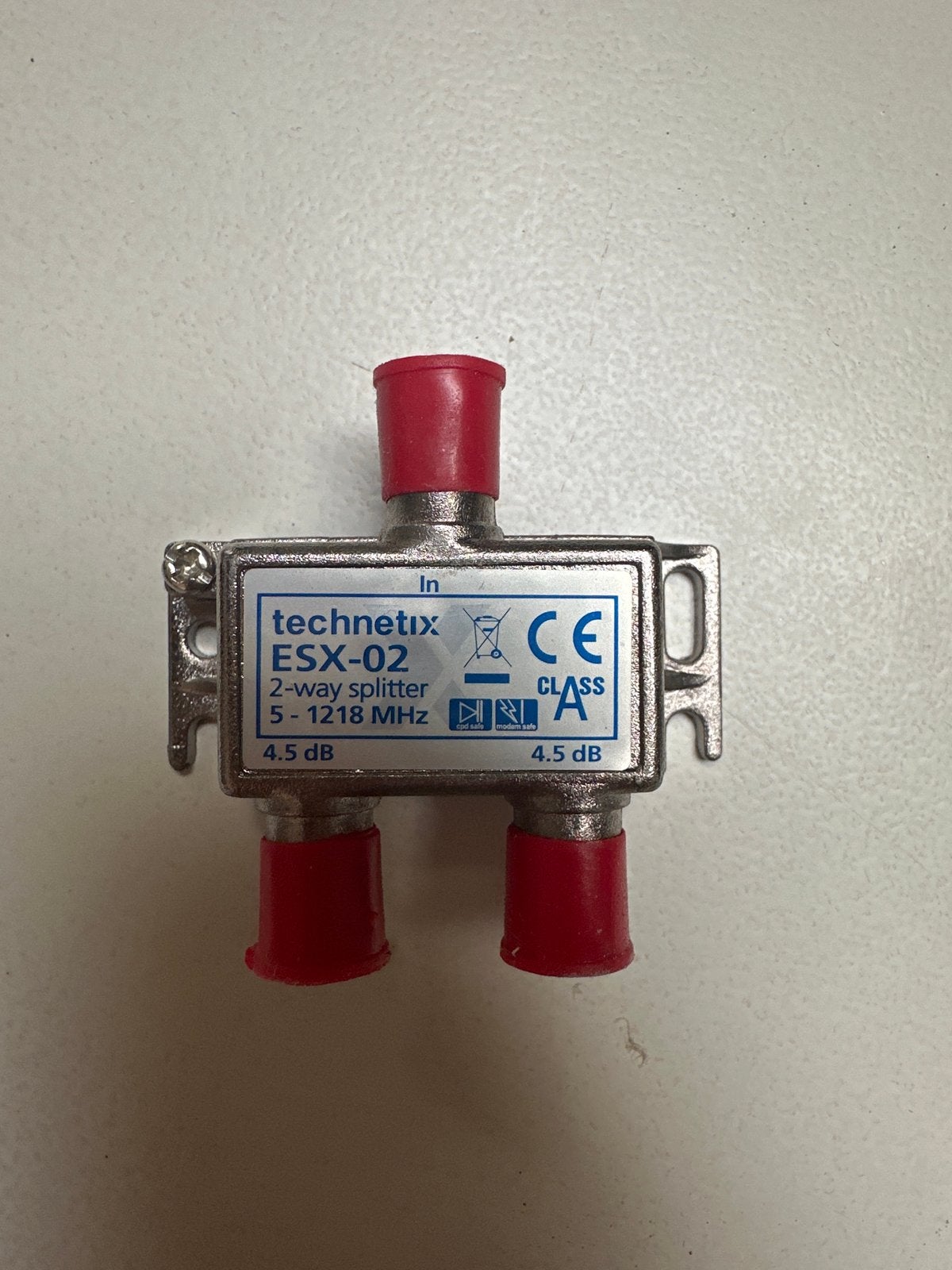 Technetix ESX-02 Coax Splitter (2-weg) Ziggo Geschikt 4K UHD, Ophalen of Verzenden, Gebruikt, Coaxiale kabel
