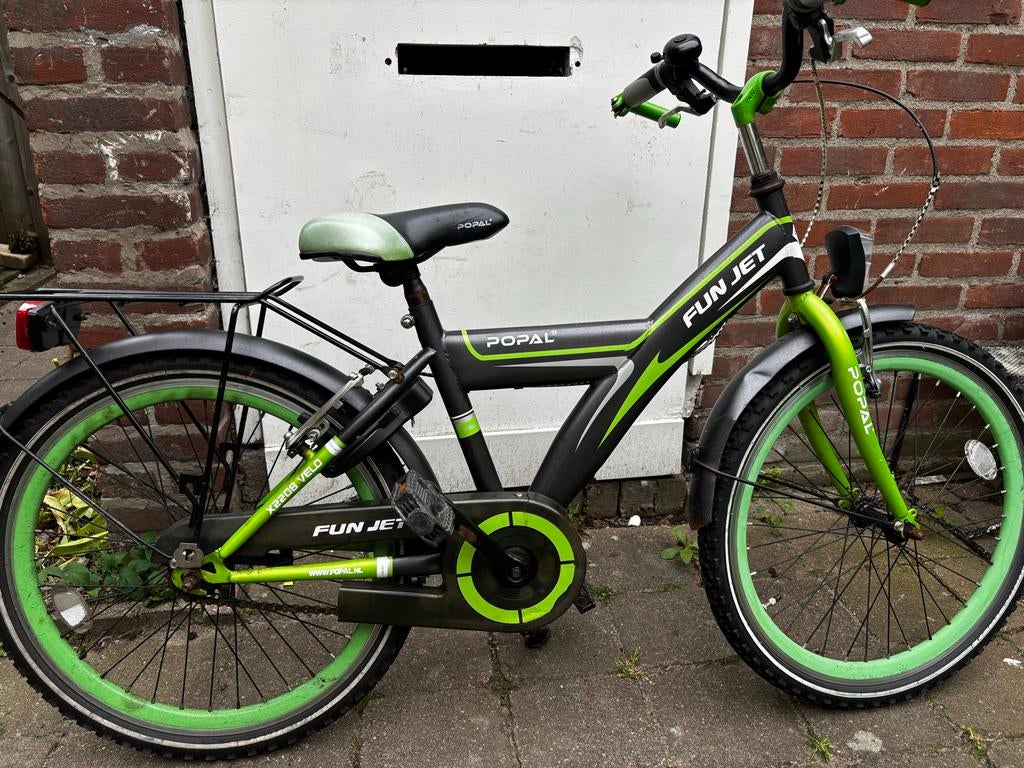 Popal Fun Jet Kinderfiets 22 inch - Zwart/Groen, Fietsen en Brommers, Fietsen | Kinderfietsjes, Ophalen, Gebruikt, Terugtraprem