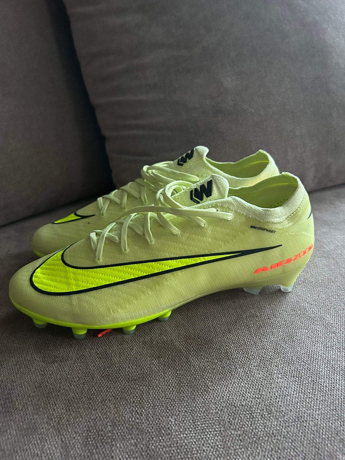 Nike Mercurial Vapor 16 Elite AG KUNSTGRAS maat 43, Sport en Fitness, Voetbal, Ophalen of Verzenden, Zo goed als nieuw, Schoenen