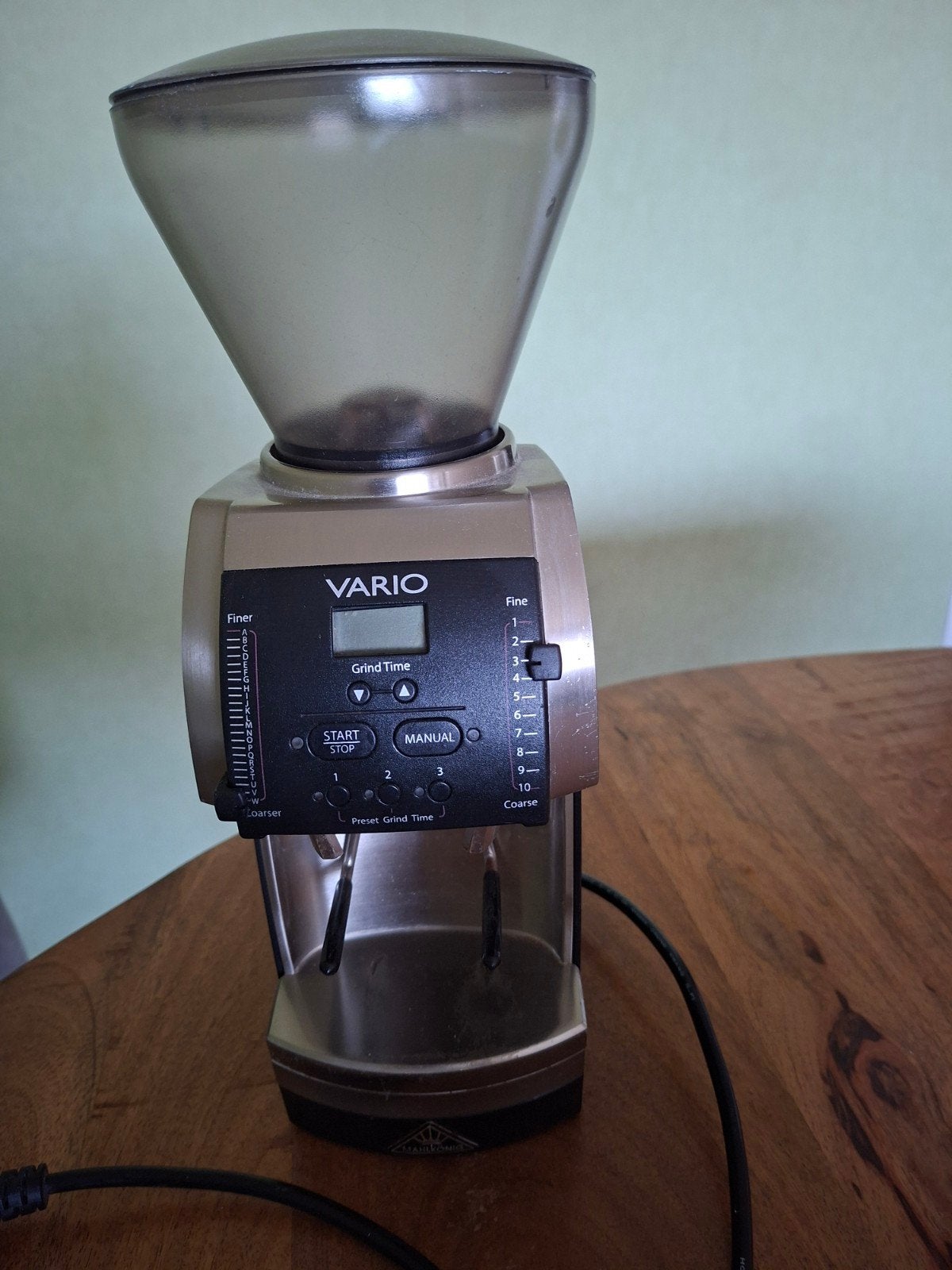 Mahlkönig Vario Koffiemolen, Gebruikt, Overige modellen, 10 kopjes of meer, Koffiebonen