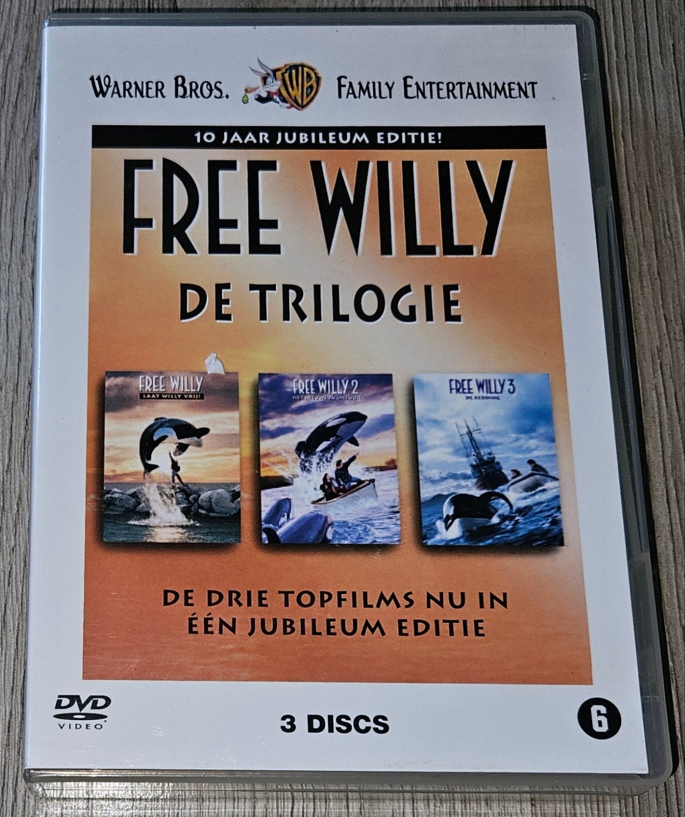Free Willy - De Trilogie - 10 Jaar Jubileum Editie (3DVD), Cd's en Dvd's, Nederlands, Ophalen of Verzenden, Zo goed als nieuw