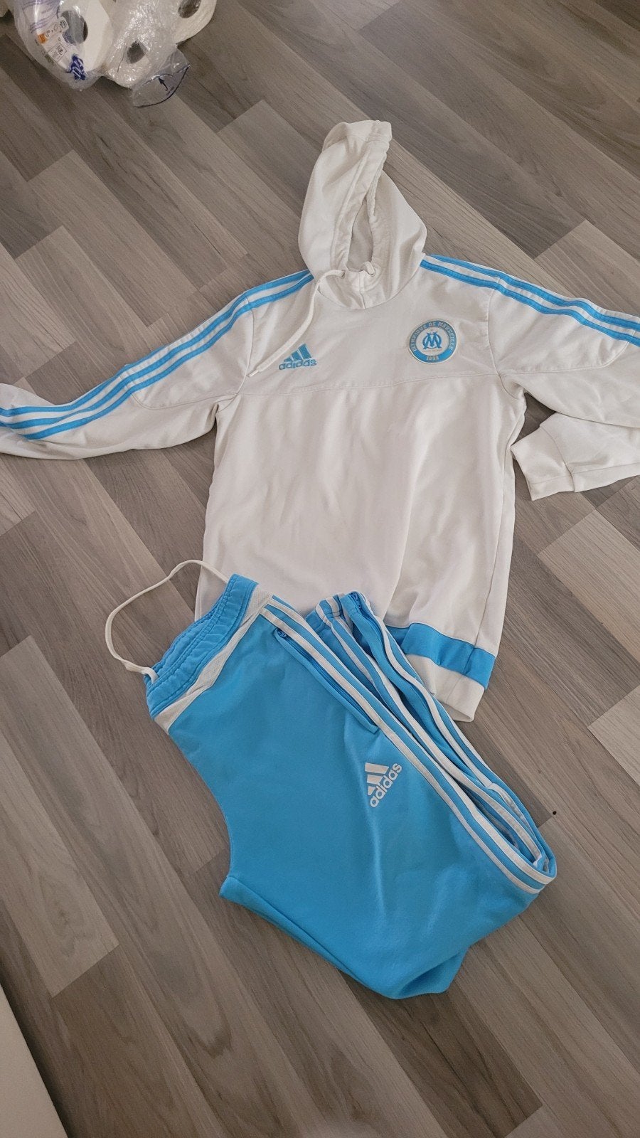 Adidas Olympique Marseille trainingspak - XS, Adidas, Wit, Overige typen, Ophalen of Verzenden