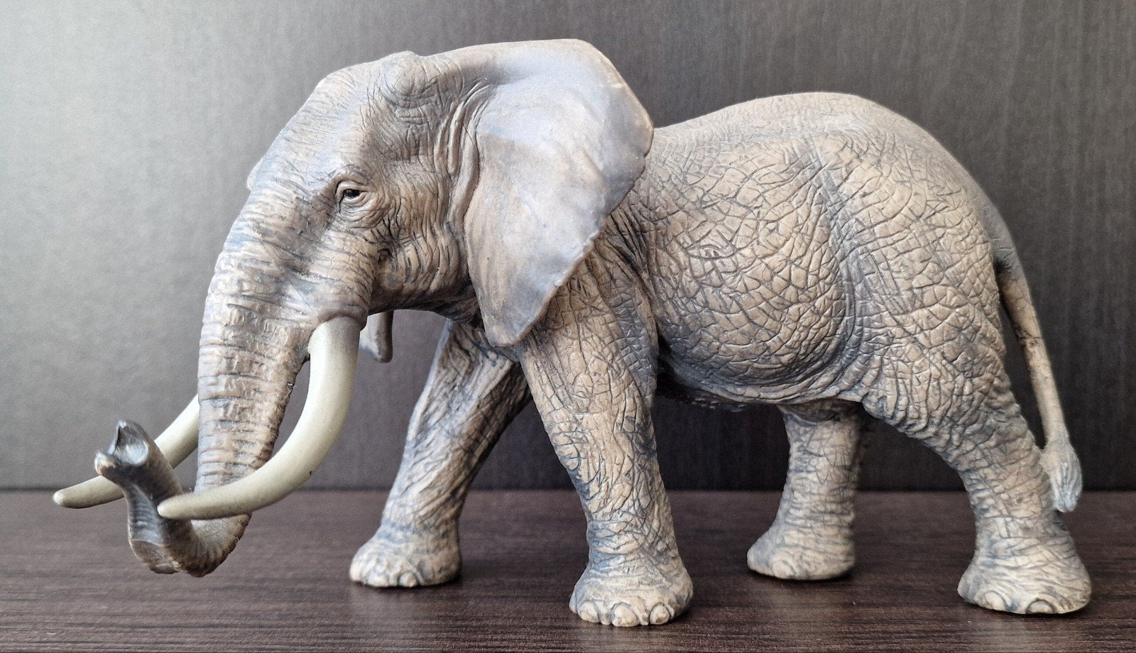 Schleich Wild Life Afrikaanse Olifant Stier - 2011, Ophalen, Gebruikt, Wild dier, Beeldje of Figuurtje
