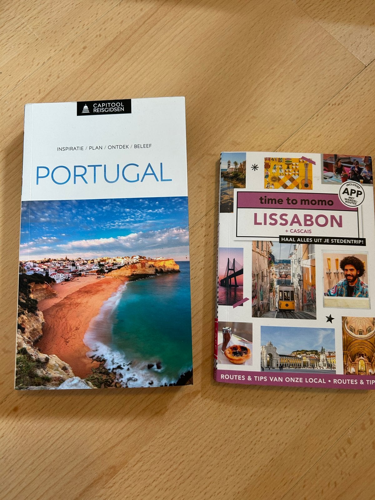 Reisgidsen Portugal en Lissabon (Capitool & Time to Momo), Ophalen, Capitool, Europa, Zo goed als nieuw