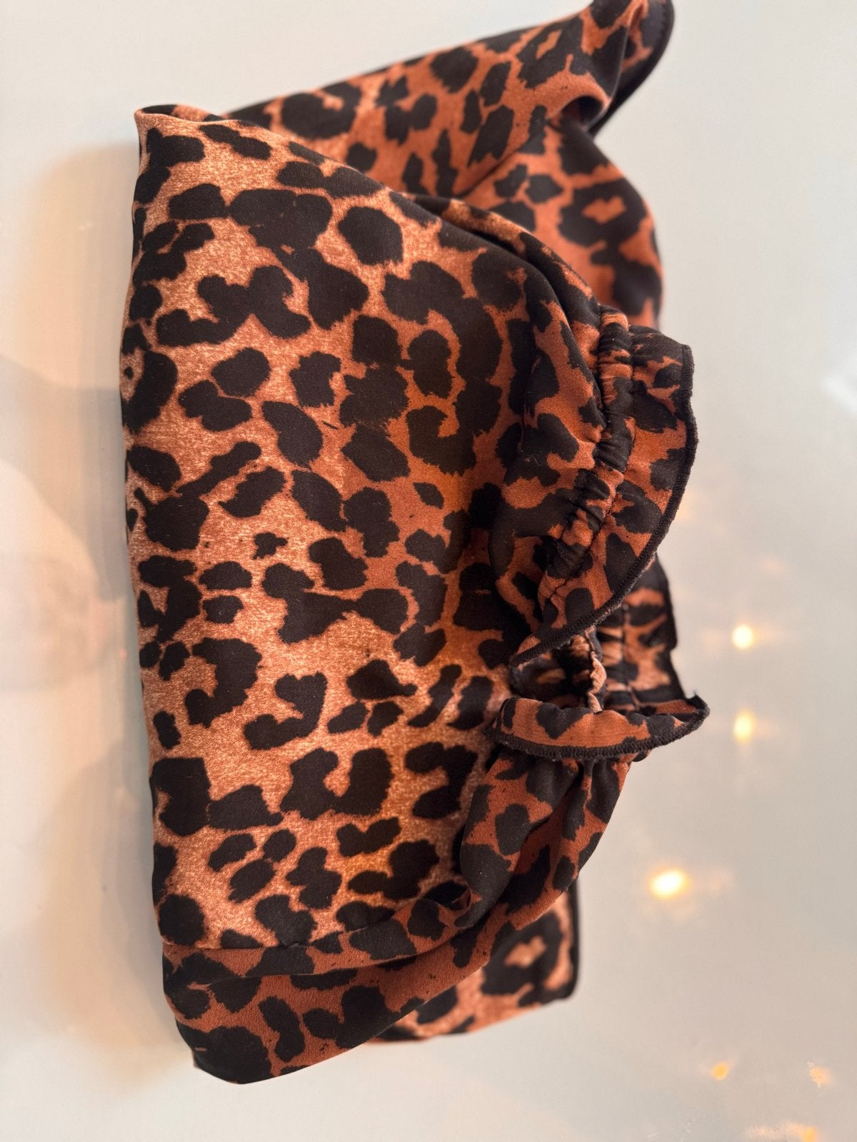 Leopard print pyjamashortje met ruches - Maat M, Ophalen of Verzenden, Zo goed als nieuw, Maat 38/40 (M)