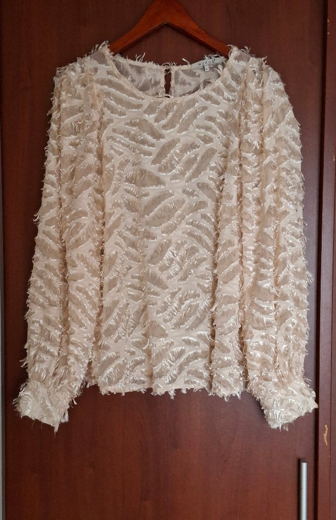 Prachtige Nukus fluffie blouse L, Wit, Maat 42/44 (L), Ophalen of Verzenden, Zo goed als nieuw