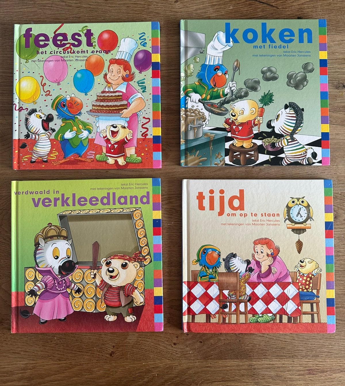 4x Hoteldebotel kinderboeken, Ophalen of Verzenden, Gelezen, 3 tot 4 jaar