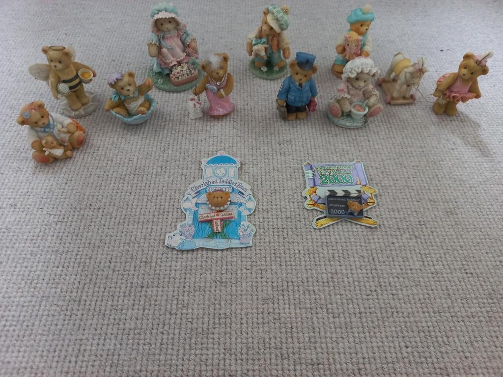12 stuks cherished teddies, Ophalen of Verzenden, Zo goed als nieuw, Beeldje, Cherished Teddies