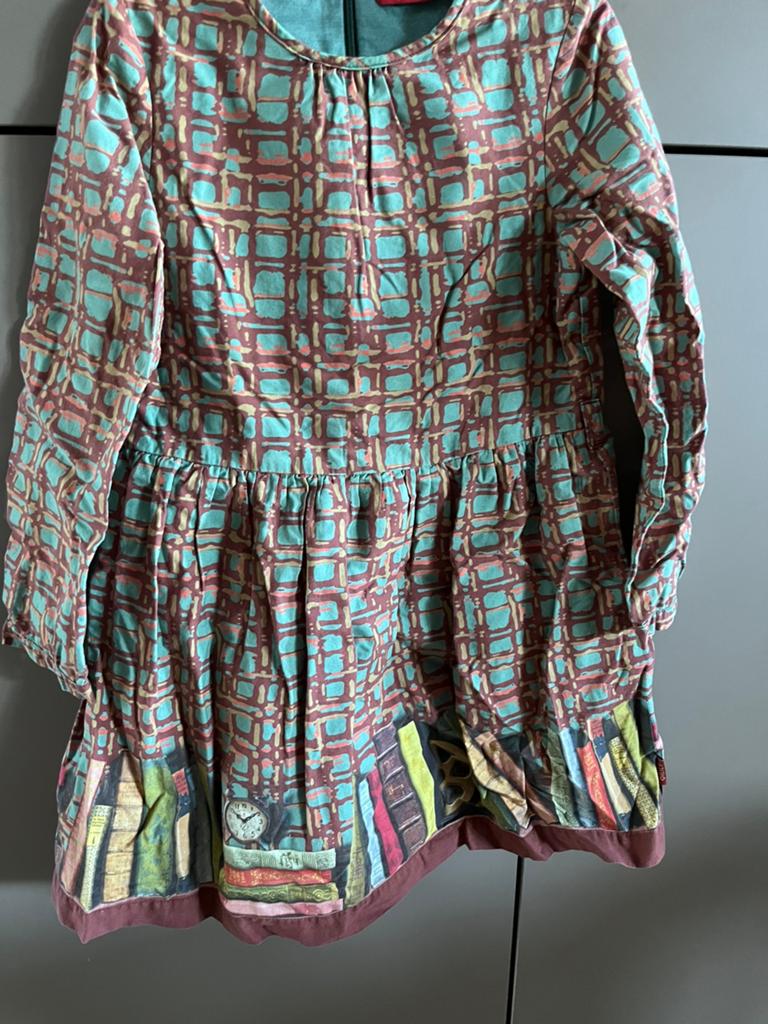 Oilily jurkje boekenwurm maat 110, Ophalen of Verzenden, Zo goed als nieuw, Meisje, Jurk of Rok