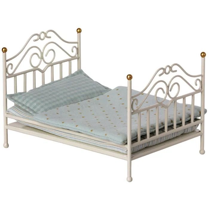 Gezocht: dit maileg bed :), Ophalen of Verzenden, Zo goed als nieuw, Poppenhuis