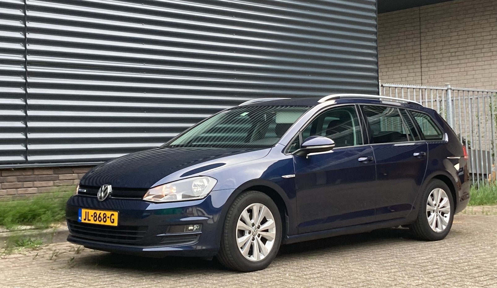 Volkswagen Golf 1.0 TSI  Dsg-7  Connected Series Bleumotion, Stof, Origineel Nederlands, 650 kg, Golf