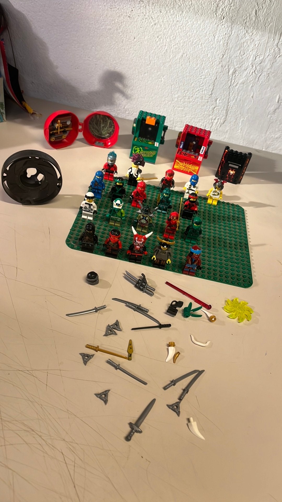Ninjago lego poppetjes, Ophalen of Verzenden, Zo goed als nieuw