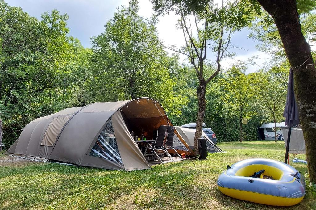 Falco Havik 4600 Tunneltent (2019), Caravans en Kamperen, Tenten, Ophalen, Zo goed als nieuw, Tot en met 6