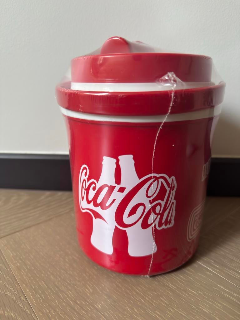 Coca Cola "Share a Coke" Geïsoleerde Koeler/IJsemmer, Ophalen of Verzenden, Nieuw, Gebruiksvoorwerp