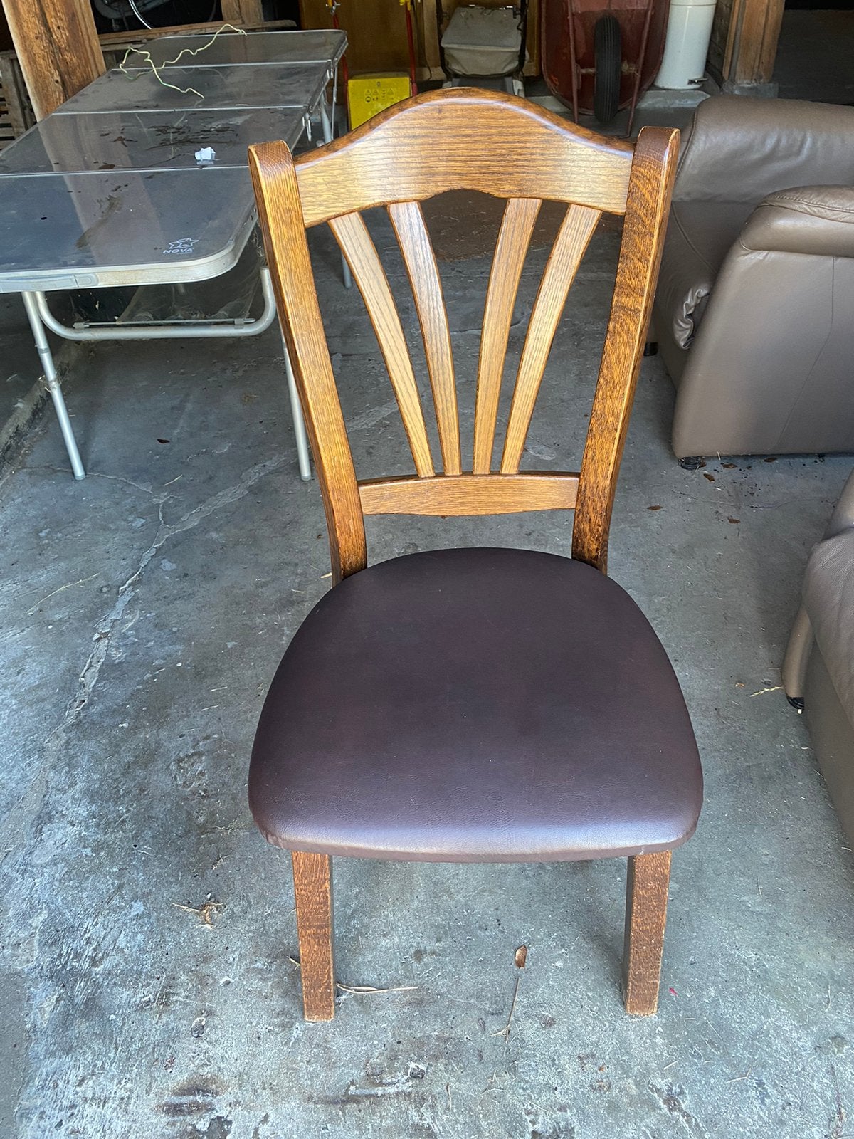 Eetkamerstoel 4x donker eiken, Huis en Inrichting, Stoelen, Ophalen, Zo goed als nieuw, Bruin, Vier