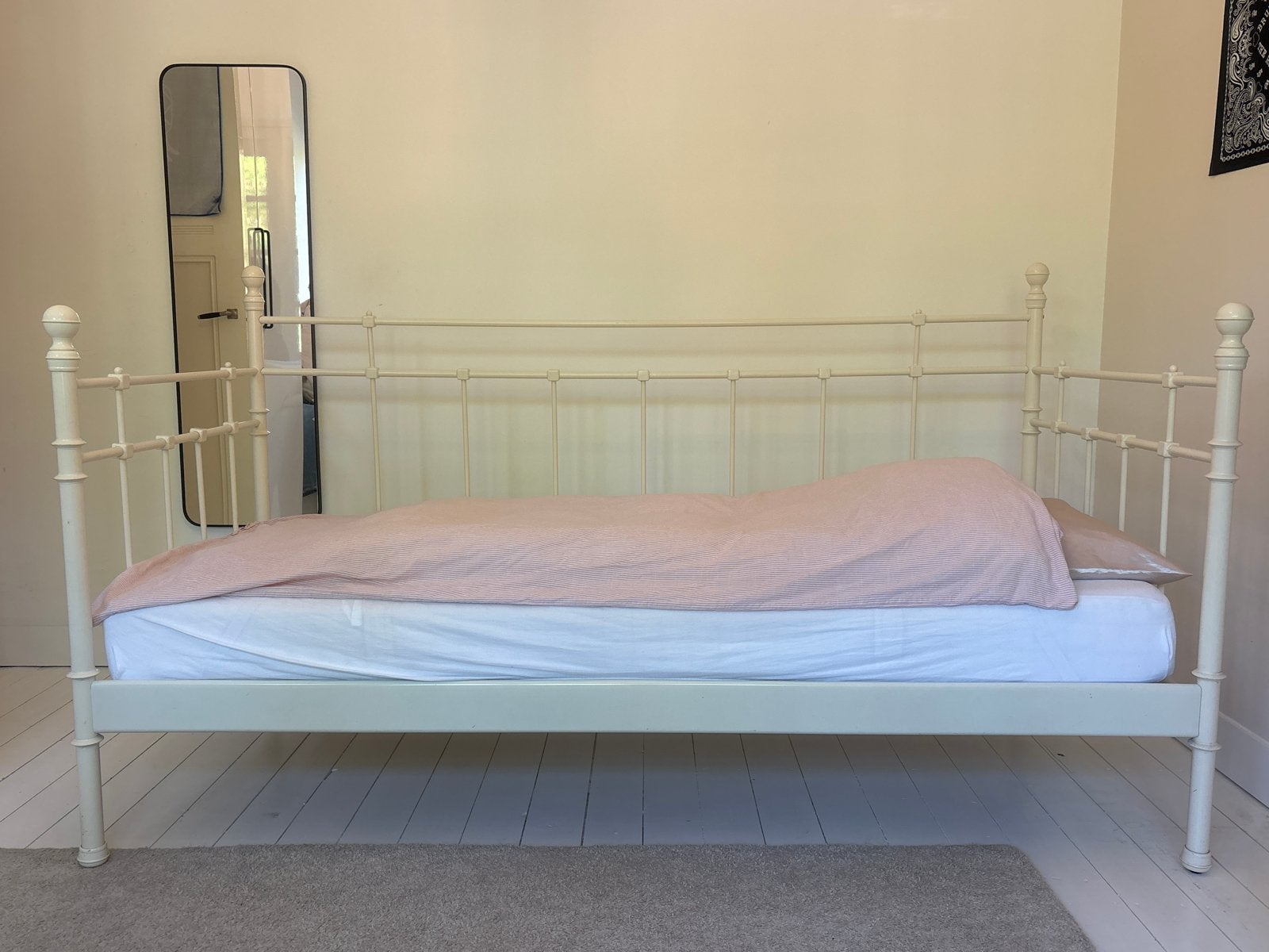 Eenpersoons metalen bedframe, wit van IKEA, Ophalen, Gebruikt, 90 cm, Eenpersoons