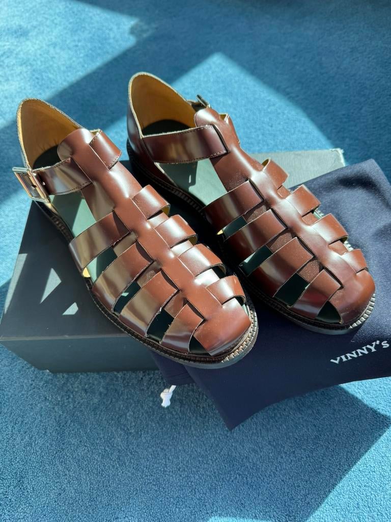 NIEUW Vinny’s Fisherman Sandalen EU45 Bruin, Sandalen, Bruin, Verzenden, Nieuw