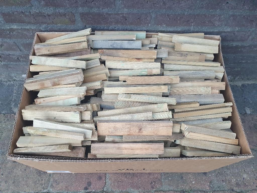 Aanmaakhout, Tuin en Terras, Haardhout, Minder dan 3 m³, Ophalen, Overige houtsoorten, Stammen