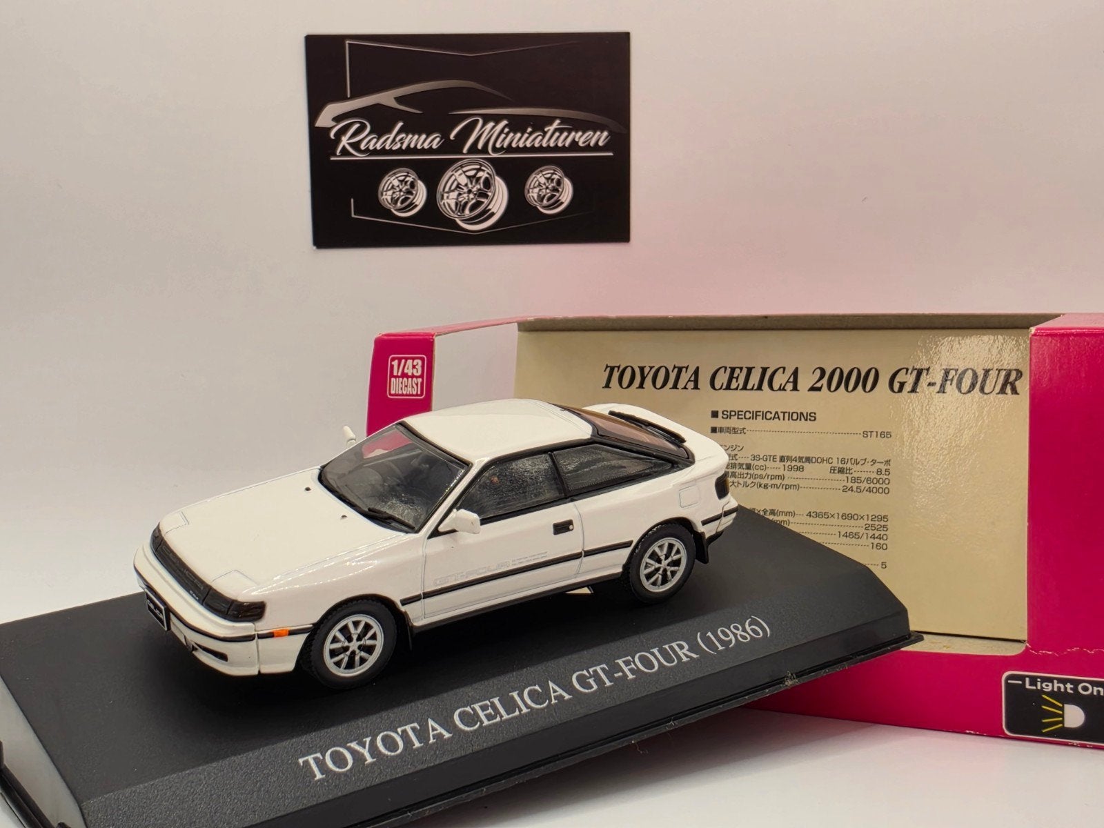 Toyota Celica GT-FOUR 1986 - Wit - 1:43 DISM, Hobby en Vrije tijd, Modelauto's | 1:43, Overige merken, DISM, Auto, Ophalen of Verzenden