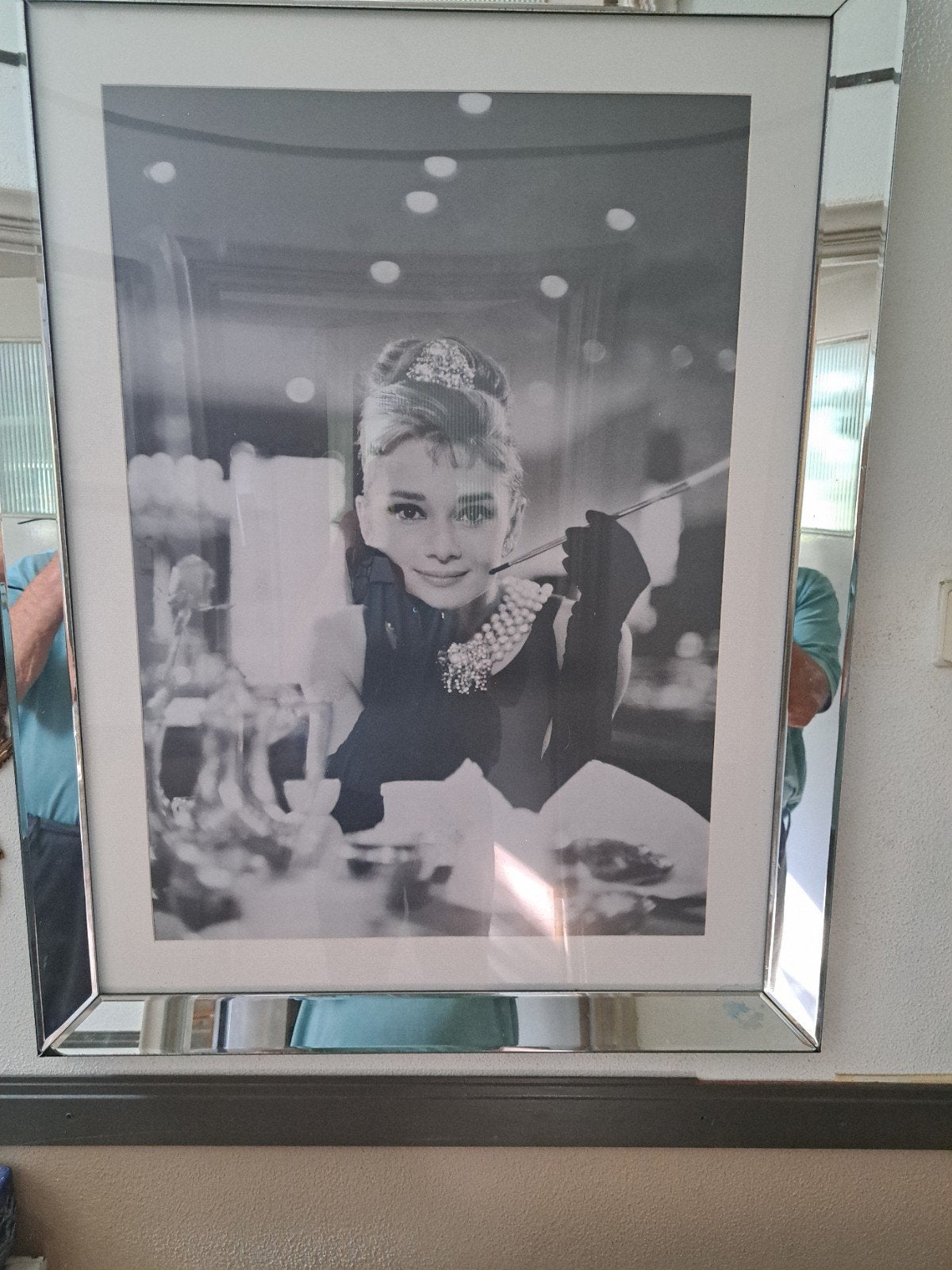 Ingelijste Audrey Hepburn foto - Breakfast at Tiffany's, Ophalen, Foto, Fotografie, Ingelijst