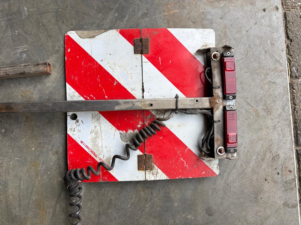 Uitschuifbaar markeringsbord met verlichting, Ophalen of Verzenden, Zo goed als nieuw