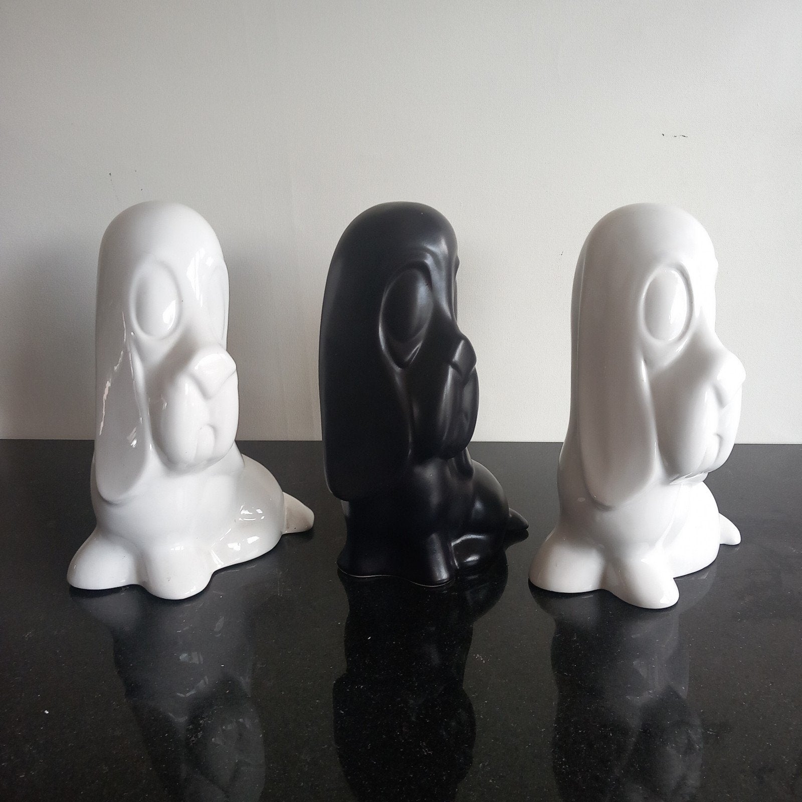 3 vintage honden - Droopy / Basset Hound stijl - zwart/wit, Ophalen of Verzenden, Zo goed als nieuw, Dier