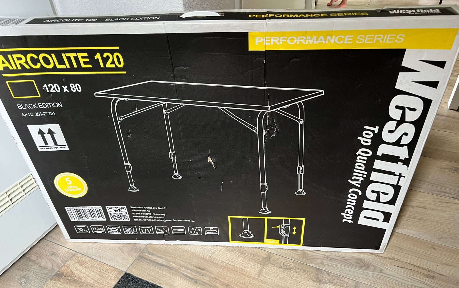 Westfield Aircolite 120 black edition campingtafel, Ophalen, Zo goed als nieuw, Campingtafel
