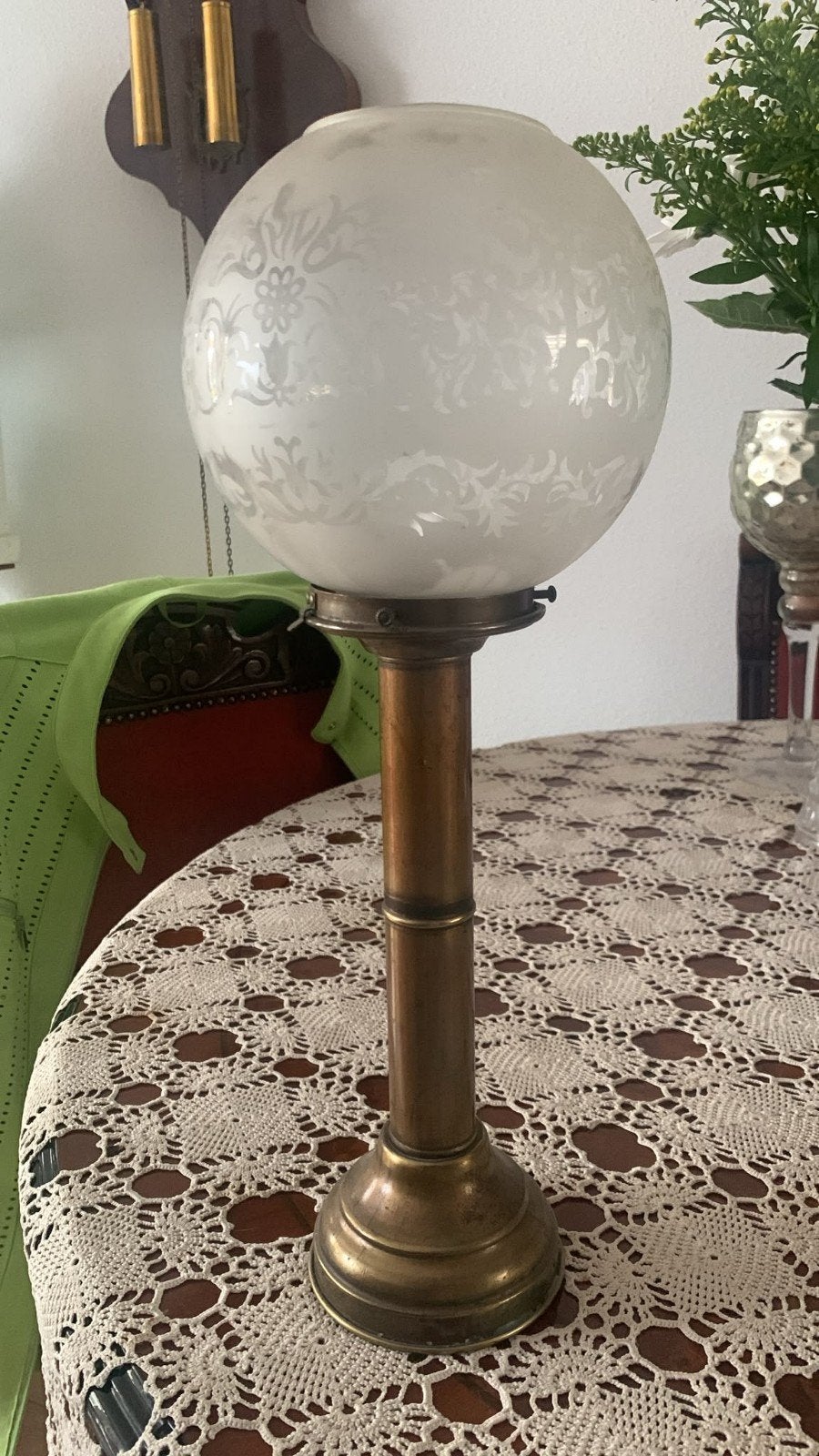 Antieke Koperen Tafellamp met Melkglas Kap, Ophalen of Verzenden
