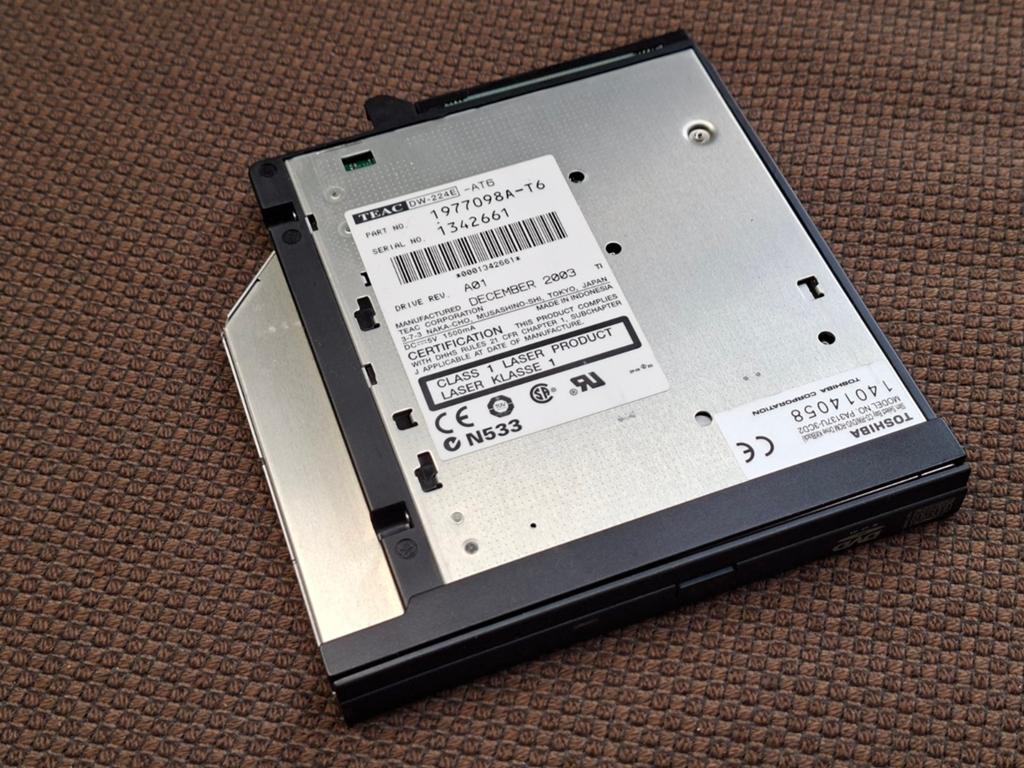 DVD-RW voor laptop TEAC DW-224E, Ophalen of Verzenden, Dvd