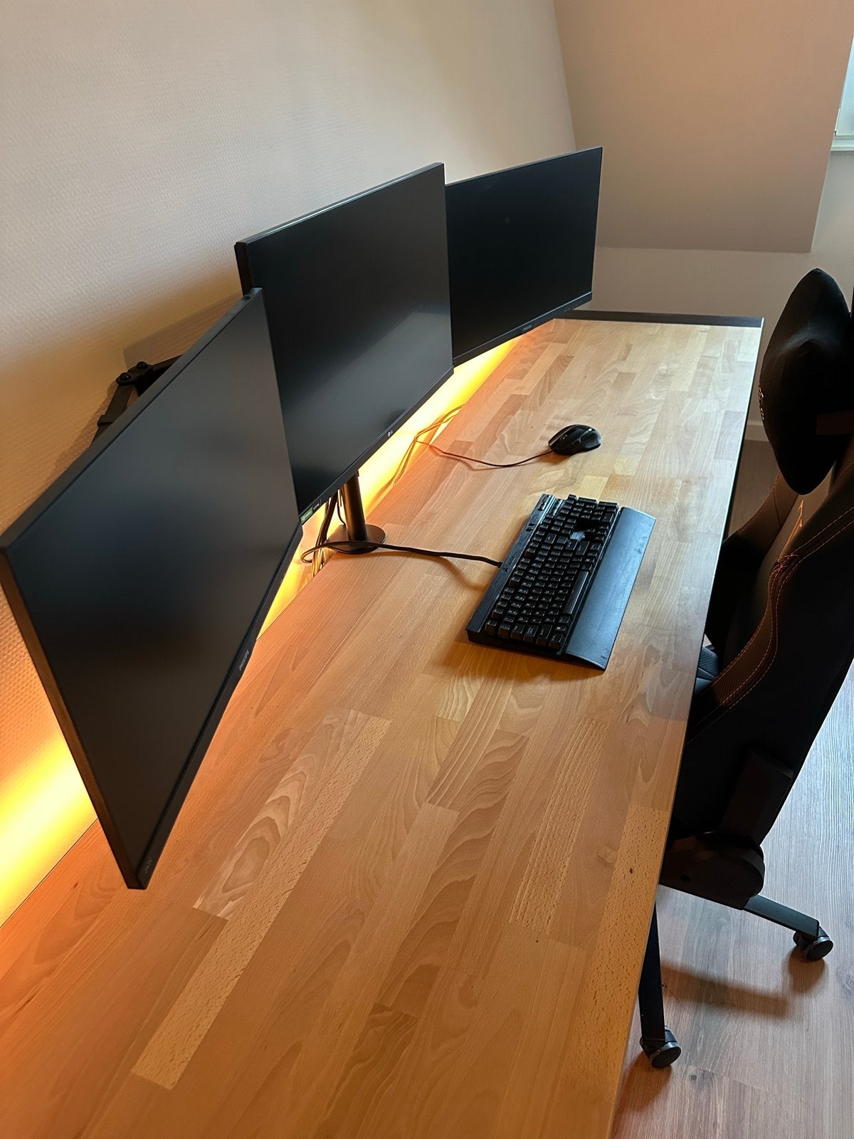 Industrieel Massief Bureau met 4cm dik beuken hout, Huis en Inrichting, Bureaus, Ophalen, Gebruikt, Hout, 62 cm