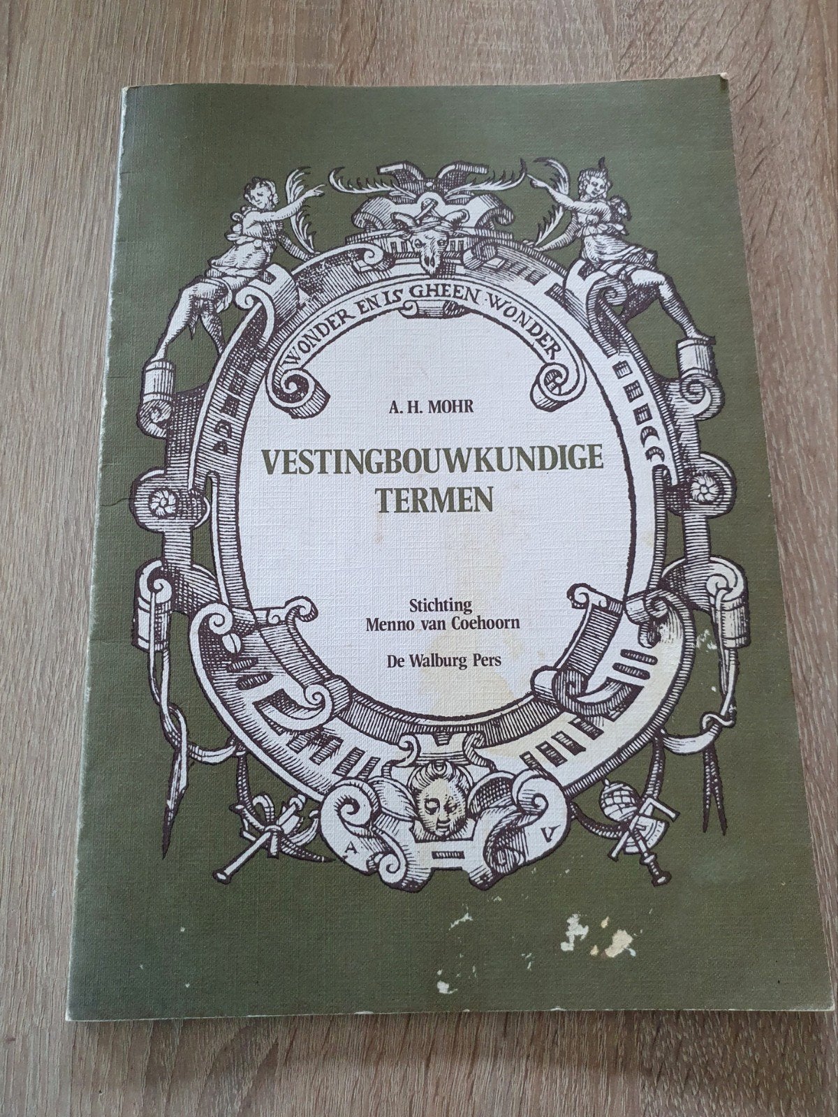 Vesting bouwkundige Termen - A.H. Mohr, Boeken, Ophalen of Verzenden, Gelezen, Bouwkunde, A.H. Mohr