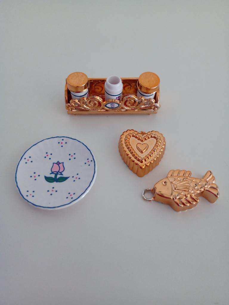 Barbie Pretty Treasures Cookwear Set, Verzamelen, Poppen, Ophalen of Verzenden, Gebruikt, Accessoires