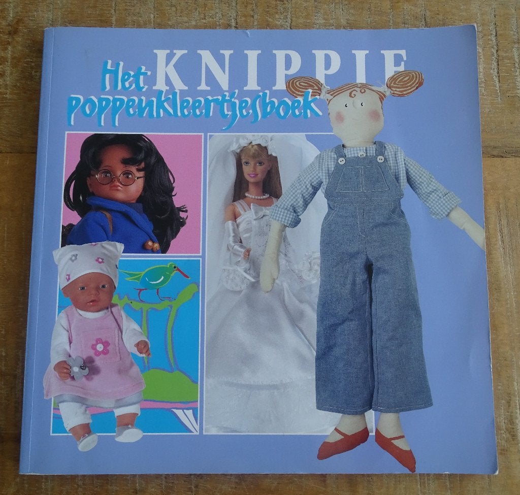 Het Knippie poppenkleertjes boek ook Baby Born en Barbie, Verzenden, Zo goed als nieuw, Knippie
