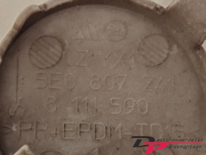 Afdekkap Sleepoog voor van een Skoda Octavia (LF9E), Gebruikt, -, -, Ophalen of Verzenden