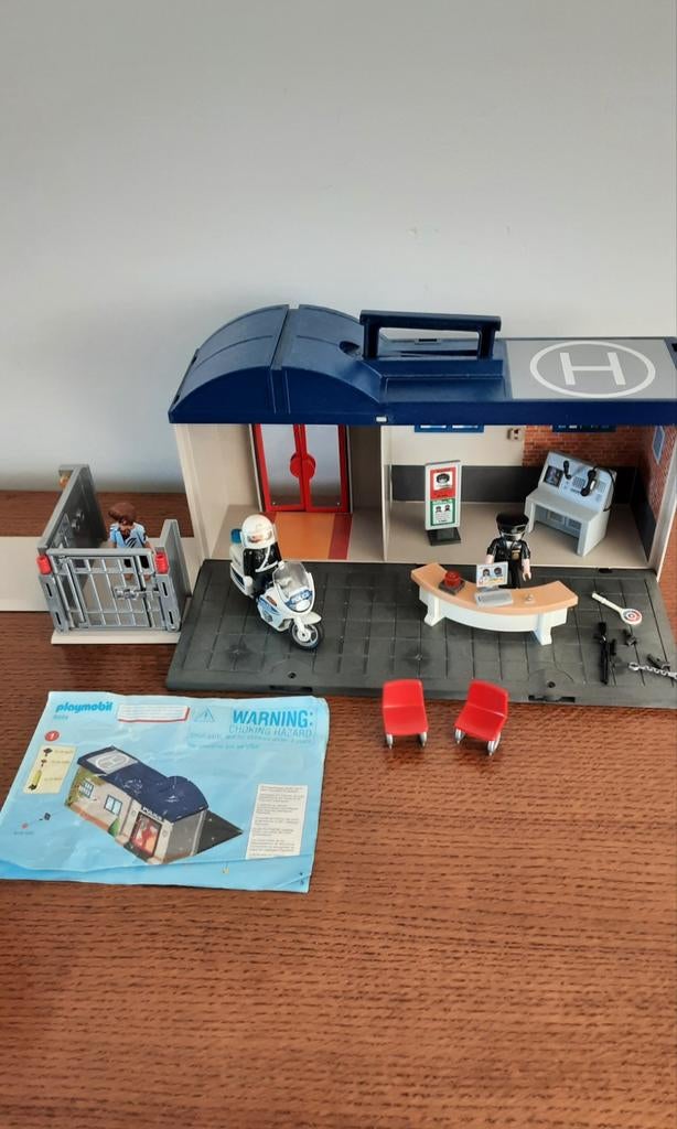 Playmobil City Action Politiebureau 5299, Ophalen of Verzenden, Gebruikt, Complete set