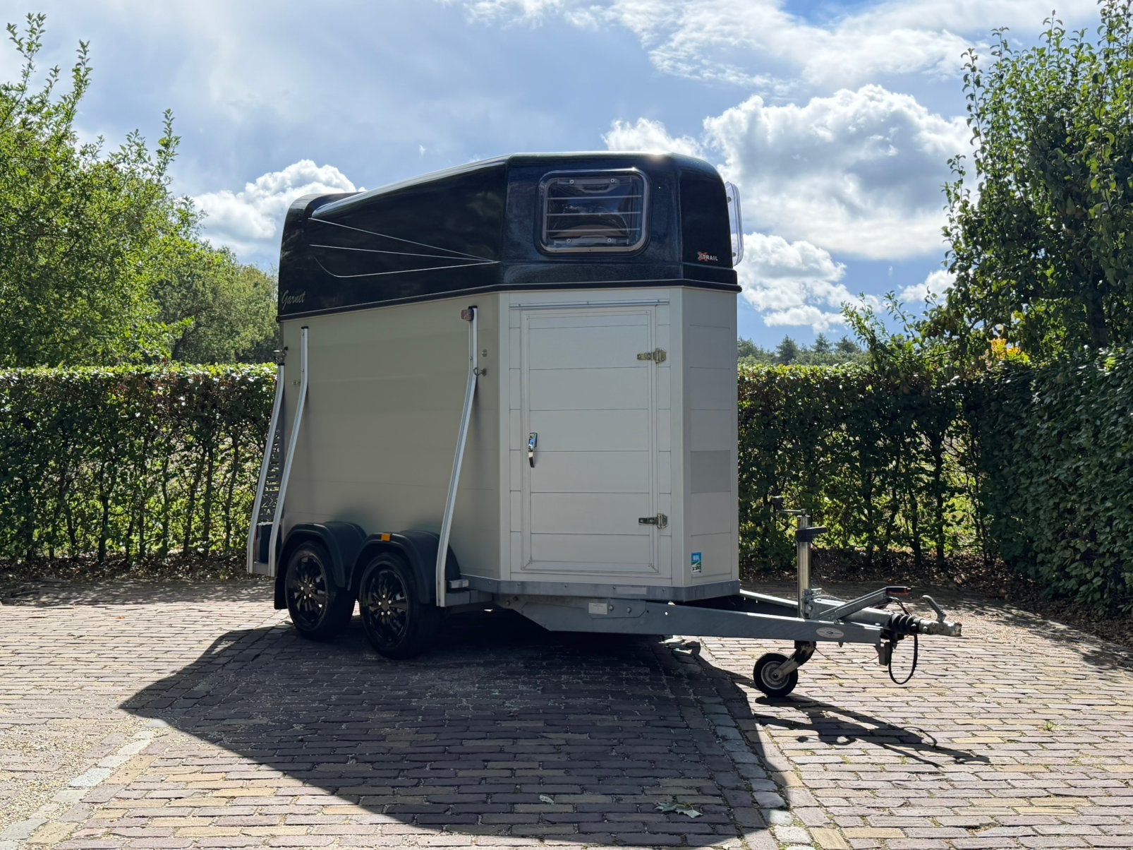 Zeer mooie 1.5 paards Xxtrail vol aluminium, Dieren en Toebehoren, Ophalen, Aluminium, Zo goed als nieuw, Info@ttpaardentrailers.nl