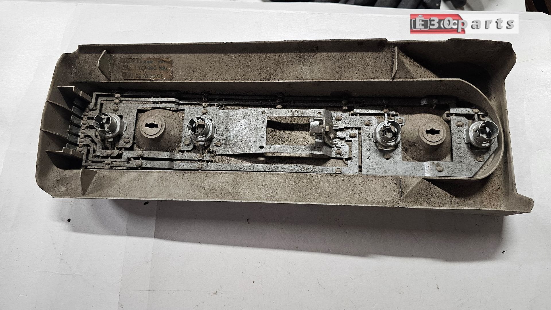 Achterlicht kap fitting BMW 3 serie E30 type 1 1377880, Auto-onderdelen, Verlichting, Gebruikt, -, Ophalen of Verzenden, -
