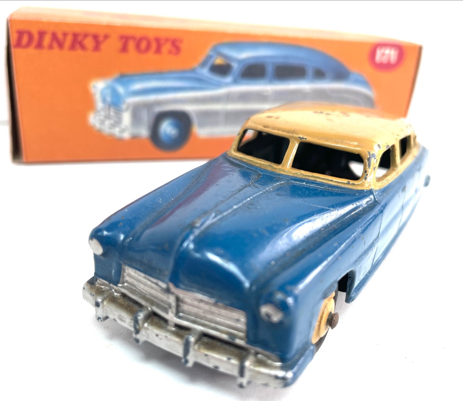 Dinky Toys Vintage Collectie - 4 Modellen met Doos, Hobby en Vrije tijd, Ophalen of Verzenden, Gebruikt, Auto, Dinky Toys